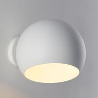 NYTA Tilt Globe Wall Short wandlamp wit