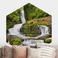Klebefieber Hexagon Fototapete selbstklebend Upper McLean Falls in Neuseeland