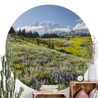 Klebefieber Runde Fototapete selbstklebend Bergwiese mit Blumen vor Mt. Rainier
