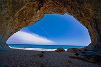 Papermoon Fotobehang Grot Cala Luna Sardinië fluwelig, vliesbehang, eersteklas digitale print