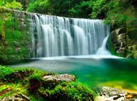 Papermoon Fotobehang Emerald Lake Waterfalls