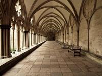 Papermoon Fototapete »Cathedral Archway«, glatt