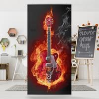 Klebefieber Raumteiler Gitarre in Flammen
