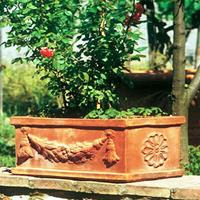 Gartentraum.de Terrakotta Pflanzkübel mit Blumen Muster - Zoppo / 23x50x30cm (HxBxL)