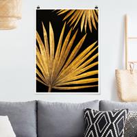 Bilderwelten Poster Blumen - Hochformat Gold - Palmenblatt auf Schwarz