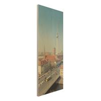 Bilderwelten Holzbild Architektur & Skyline - Hochformat Schmal Berlin am Morgen
