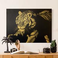 Bilderwelten Leinwandbild Gold Tiger im Sonnenlicht vor Schwarz