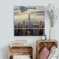 Bilderwelten Holzbild Plankenoptik Architektur & Skyline - Quadrat Sonnenaufgang in New York