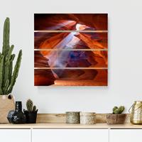 Bilderwelten Holzbild Plankenoptik Natur & Landschaft - Quadrat Lichtspiel im Antelope Canyon