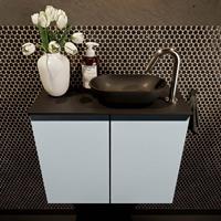 Mondiaz Fowy toiletmeubel 60x50x23cm clay mat 1 kraangat wasbak: rechts 2 deuren solid surface met blad MDF kleur wasbak: zwart FOWY59009clayurban