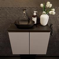 Mondiaz Fowy toiletmeubel 60x50x23cm smoke mat 0 kraangaten wasbak: links 2 deuren solid surface met blad MDF kleur wasbak: zwart FOWY59011smokeurban