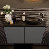 Mondiaz Fowy toiletmeubel 80x50x23cm dark grey mat 1 kraangat wasbak: rechts 2 deuren solid surface met blad MDF kleur wasbak: zwart FOWY59015darkgreyurban