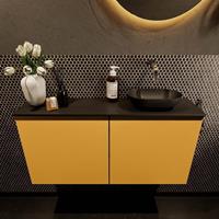 Mondiaz Fowy toiletmeubel 100x50x23cm ocher mat 0 kraangaten wasbak: rechts 2 deuren solid surface met blad MDF kleur wasbak: zwart FOWY59024ocherurban