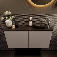 Mondiaz Fowy toiletmeubel 100x50x23cm smoke mat 1 kraangat wasbak: rechts 2 deuren solid surface met blad MDF kleur wasbak: zwart FOWY59021smokeurban