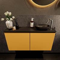 Mondiaz Fowy toiletmeubel 100x50x23cm ocher mat 1 kraangat wasbak: rechts 2 deuren solid surface met blad MDF kleur wasbak: zwart FOWY59021ocherurban