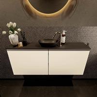 Mondiaz Fowy toiletmeubel 120x50x23cm talc mat 1 kraangat wasbak: midden 2 deuren solid surface met blad MDF kleur wasbak: zwart FOWY59025talcurban