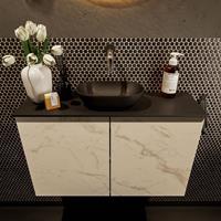 Mondiaz Fowy toiletmeubel 80x50x23cm Carrara mat 0 kraangaten wasbak: midden 2 deuren solid surface met blad Melamine kleur wasbak: zwart FOWY59016Carraraurban