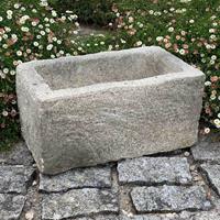Gartentraum.de Rechteckiger Pflanztrog aus Stein für Blumen - Qualido / 25x49,5x30,5cm (HxDm); 49kg