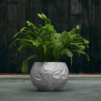 Gartentraum.de Kugelförmiger Beton Übertopf für Pflanzen - modern - Kahlo / 9,5x12,5x12,5cm (HxBxT) / Silber glänzend