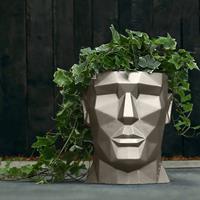 Gartentraum.de Mann Kopf Blumentopf aus Beton - modern - Apollo Design - Moholy / 15,5x11x15cm (HxBxT) / Bronze glänzend
