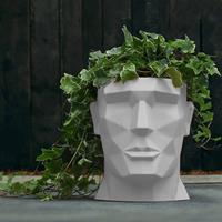 Gartentraum.de Mann Kopf Blumentopf aus Beton - modern - Apollo Design - Moholy / 15,5x11x15cm (HxBxT) / Weiß matt