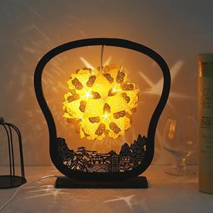 huismerk Paper Art Light en Shadow Paper Carving Lamp DIY Handgemaakte Creatieve Kleine Tafellamp Stijl: Fan-vormige