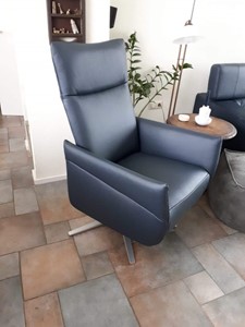 ShopX Leren relaxfauteuil ease blauw, blauw leer, blauwe stoel