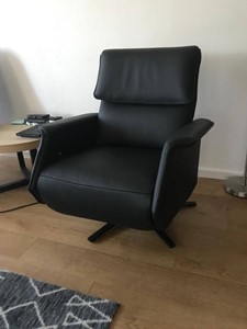 ShopX Leren relaxfauteuil mojo 241 zwart, zwart leer, zwarte stoel