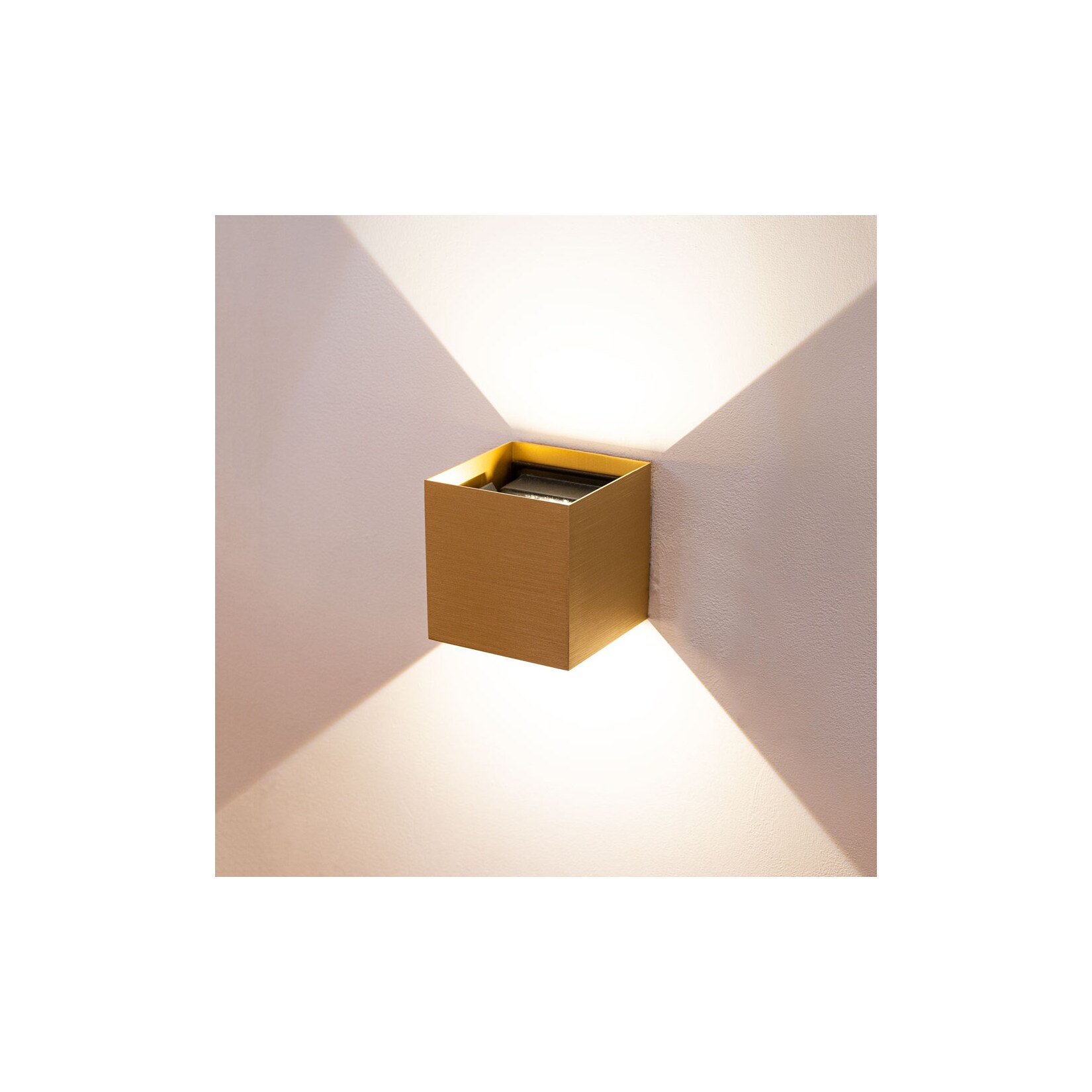 S.LUCE Ixa LED Wandlampe mit Bewegungsmelder