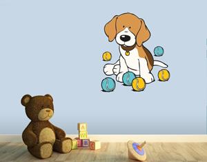 Klebefieber Wandtattoo Kinderzimmer NICI - Beagle mit bunten Bällen