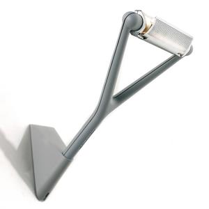 Luceplan Lola - variabele wandlamp in modern design