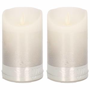 2x Zilver/witte Led kaarsen/stompkaarsen 12,5 cm -