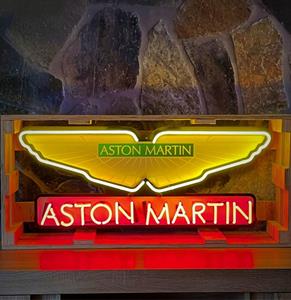 Fiftiesstore Aston Martin Logo Neon Verlichting XL