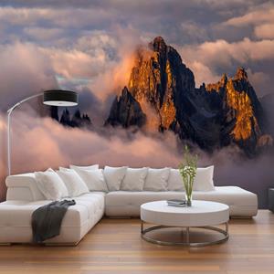 Karo-art Zelfklevend fotobehang - Bergkammen in de wolken , Premium Print