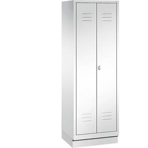 C+P CLASSIC Garderobenschrank mit Sockel, zueinander schlagende Türen, 2 Abteile, Abteilbreite 300 mm, verkehrsweiß