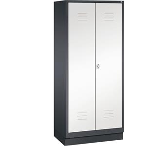 C+P CLASSIC Garderobenschrank mit Sockel, zueinander schlagende Türen, 2 Abteile, Abteilbreite 400 mm, schwarzgrau / verkehrsweiß