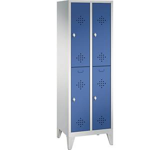 C+P CLASSIC Garderobenschrank mit Füßen, doppelstöckig, 2 Abteile, je 2 Fächer, Abteilbreite 300 mm, lichtgrau / enzianblau