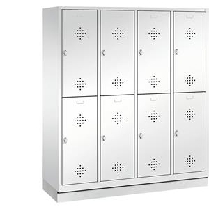 C+P CLASSIC Garderobenschrank mit Sockel, doppelstöckig, 4 Abteile, je 2 Fächer, Abteilbreite 400 mm, verkehrsweiß