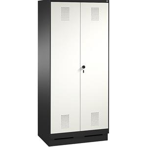 C+P EVOLO Garderobenschrank, zueinander schlagende Türen, 2 Abteile, Abteilbreite 400 mm, mit Sockel, schwarzgrau / verkehrsweiß