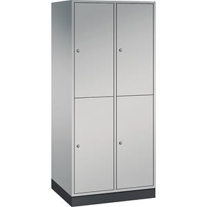 C+P INTRO stalen garderobekast met twee verdiepingen, b x d = 820 x 600 mm, 4 vakken, kastframe blank aluminiumkleurig, deuren blank aluminiumkleurig
