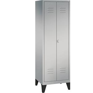 C+P CLASSIC Garderobenschrank mit Füßen, zueinander schlagende Türen, 2 Abteile, Abteilbreite 300 mm, weißaluminium
