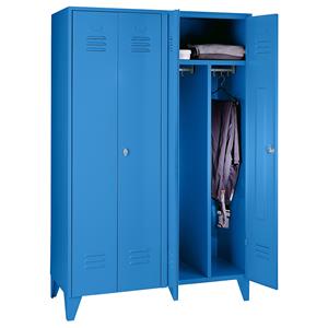 Wolf Stalen locker met kastpoten, compartimenten kasthoog, massieve deuren, compartimentbreedte 600 mm, 2 compartimenten, lichtblauw