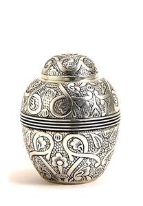 Urnwebshop Kleine Oak Antique Silver Urn (0.7 liter)
