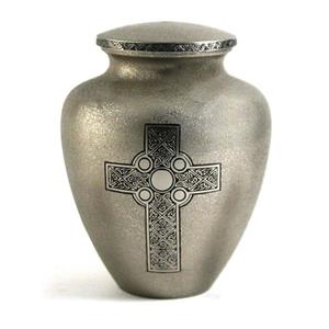 Urnwebshop Grote Classic Celtic Cross Urn (3.5 liter)