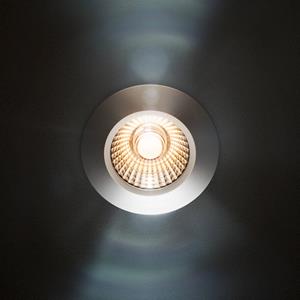Sigor LED-Deckeneinbauspot Diled, Ø 6,7 cm, Dim-To-Warm, weiß