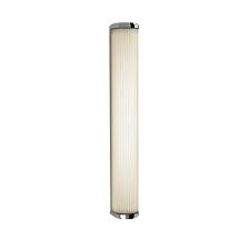 Astro  Versailles 600 wandlamp