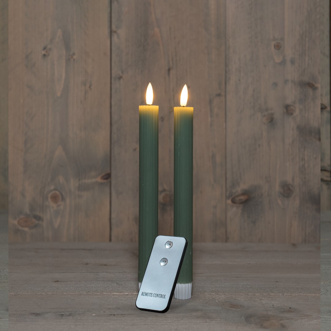 Anna's Collection B.O. 2Pcs 3D Wick Jade Green Ribbel Taper Candle 23 cm Rustic - 
