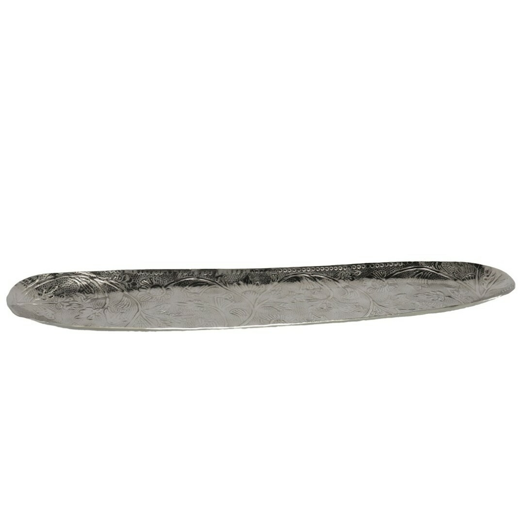 Merkloos Kaarsen plateau met rand en reliefwerk - ovaal/bladvorm - metaal - zilver - 67.5 x 16 cm -