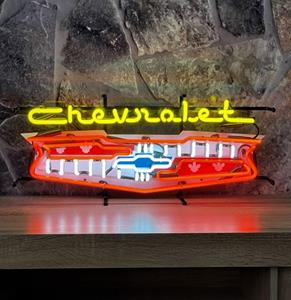 Fiftiesstore Chevrolet Embleem Neon Verlichting Met Achterplaat 69 x 30 cm
