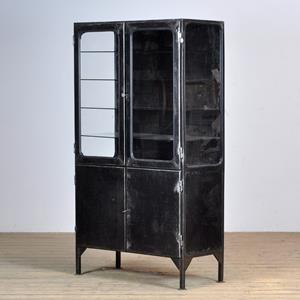 Whoppah Polished Medical Cabinet, 1970’s Glass/Iron - Tweedehands